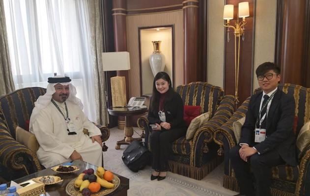 وزير المالية يجتمع مع خبيرة صينية في مجال الذكاء الاصطناعي
